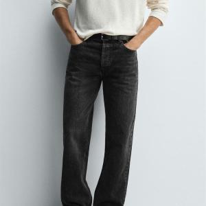 STRAIGHT FIT BLACK JEANS