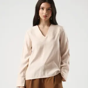 COZY CABLE KNIT V-NECK SWEATER HENARES - OFF WHITE